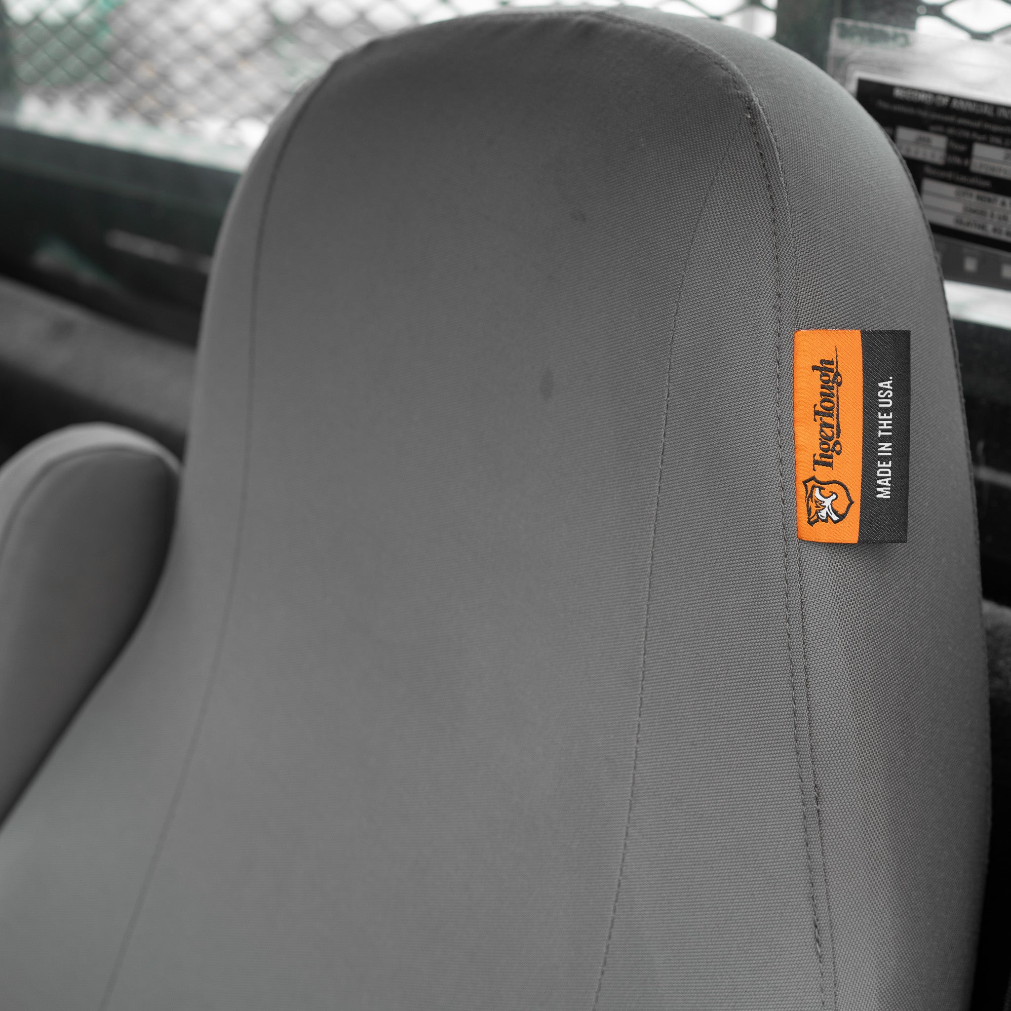 Front Antimicrobial Seat Cover for Ford F650/F750 (W0525007)