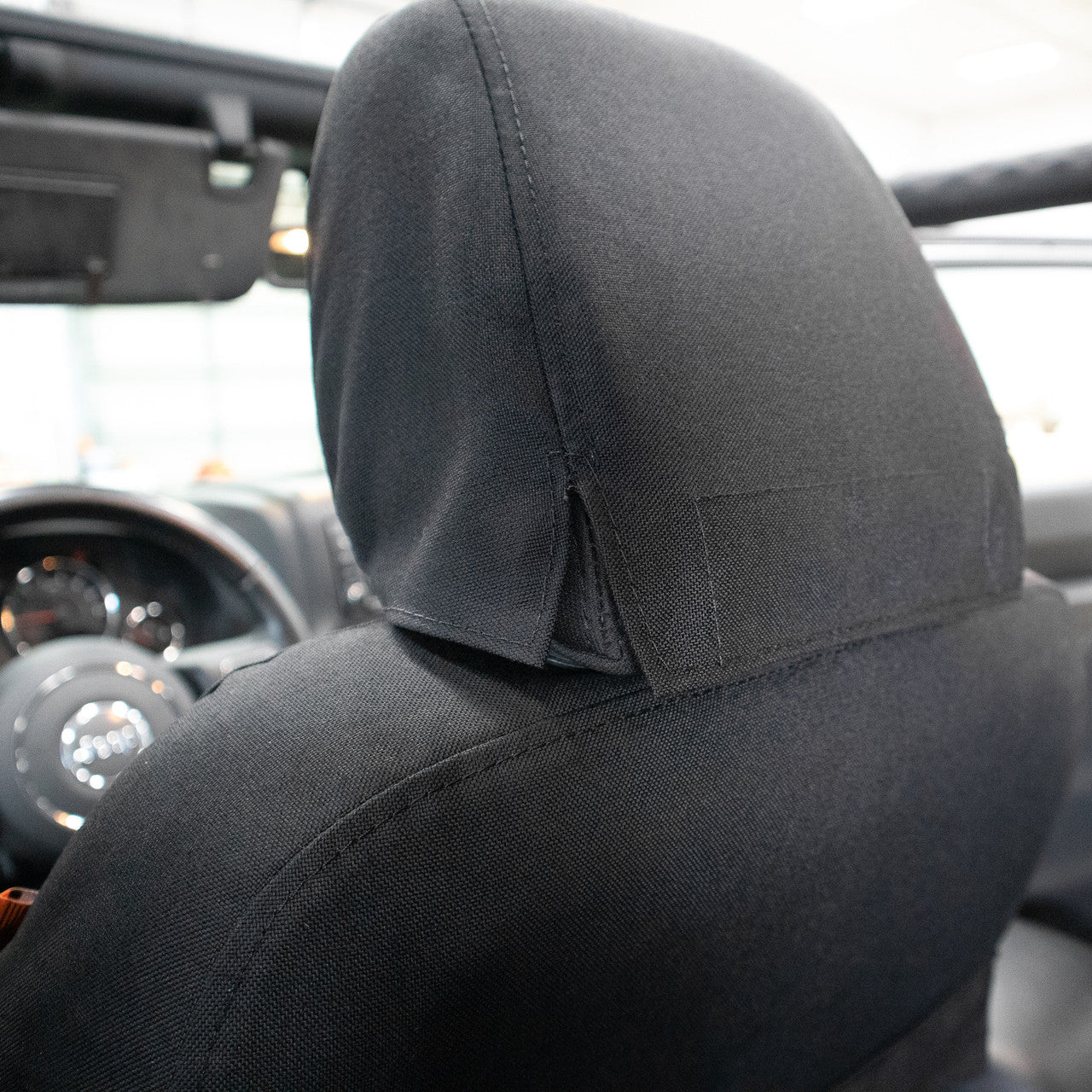 Jeep Wrangler JKU Front Seat Covers (W0721046)